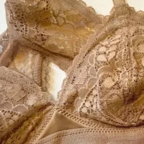 NWT Aerie Real Power Lace Wireless Racerback Padded Balconette Bra Size 36C NEW - Picture 3 of 10